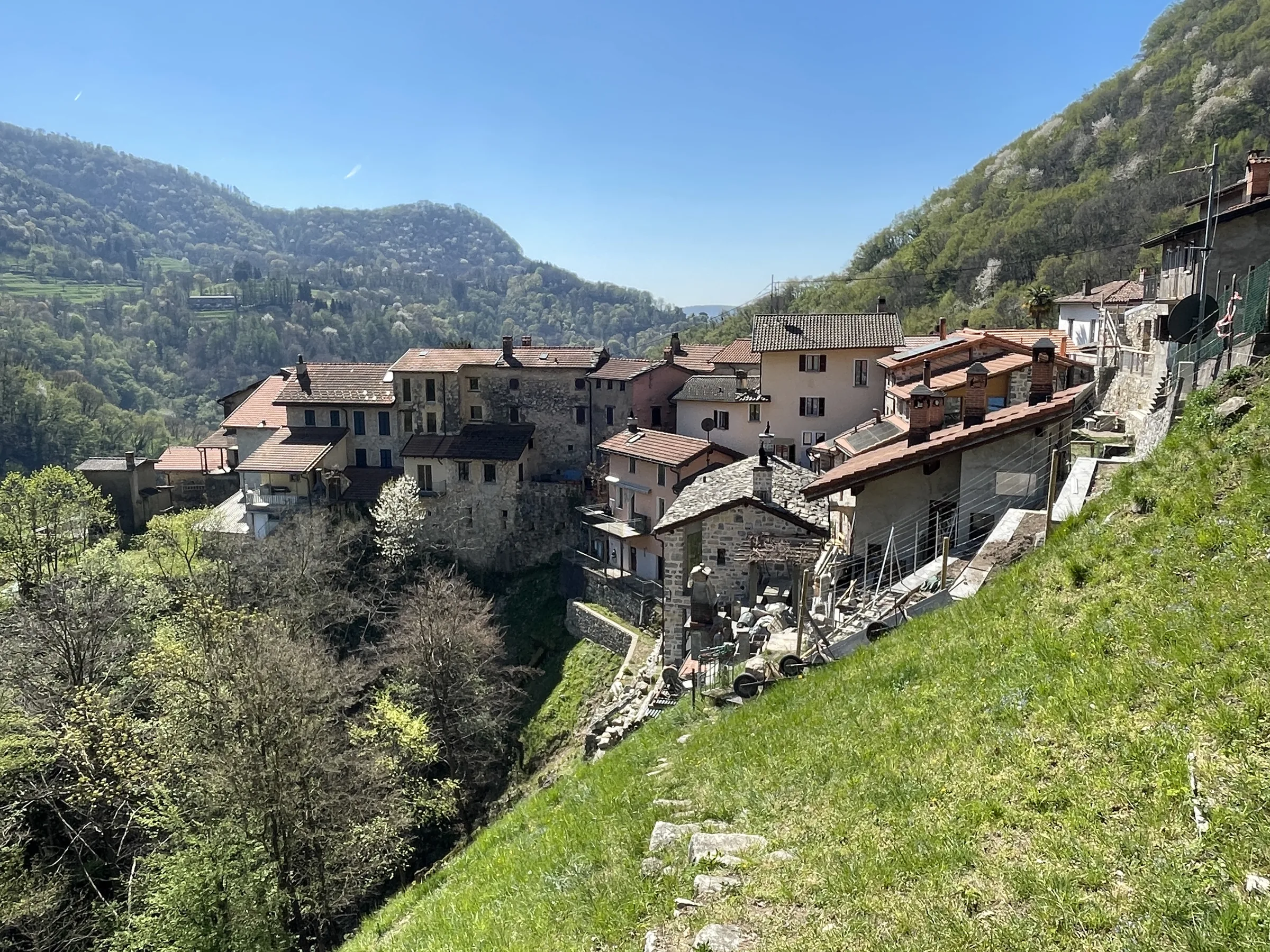 Campora e la Valle di Muggio viste dal pendio